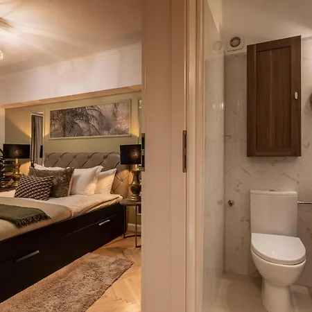 Apartament Views Of Palace Of The Parliament 2br Jungle Theme Bucureşti