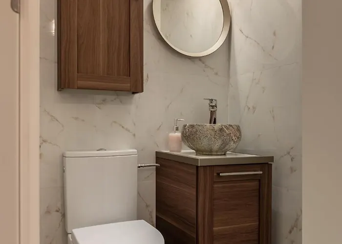 Views Of Palace Of The Parliament 2br Jungle Theme Apartmán Bukurešť